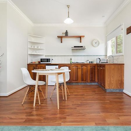Cockatoo Cottages Bagian luar foto